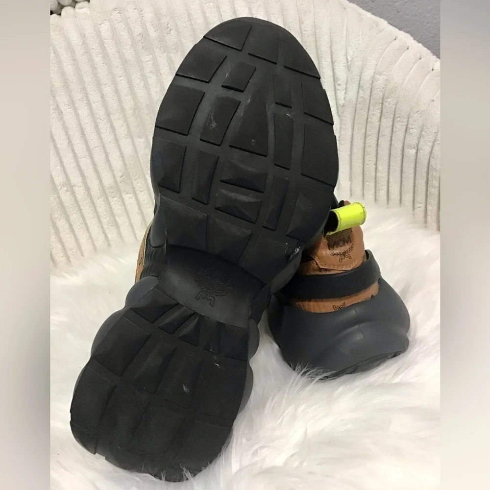 MCM Shoes - Picture 8 of 8